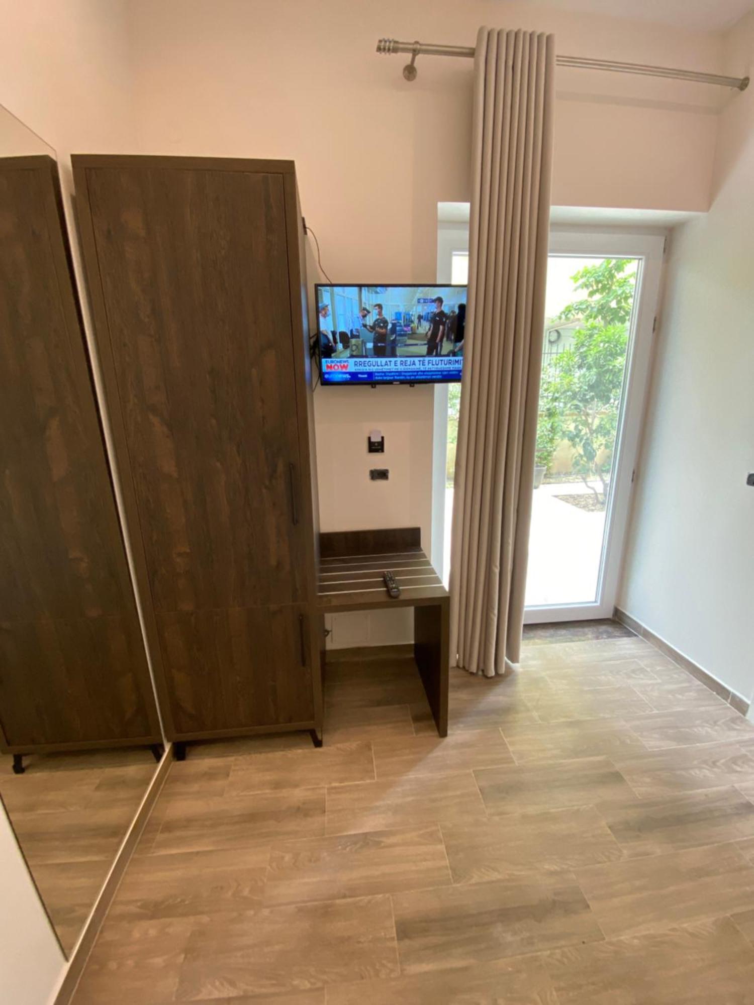 Venis Hotel 地拉那 客房 照片